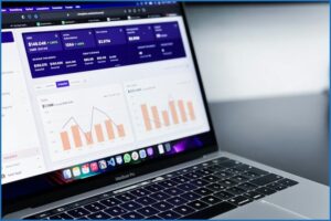 تفاوت آزمون پارامتری و ناپارامتری